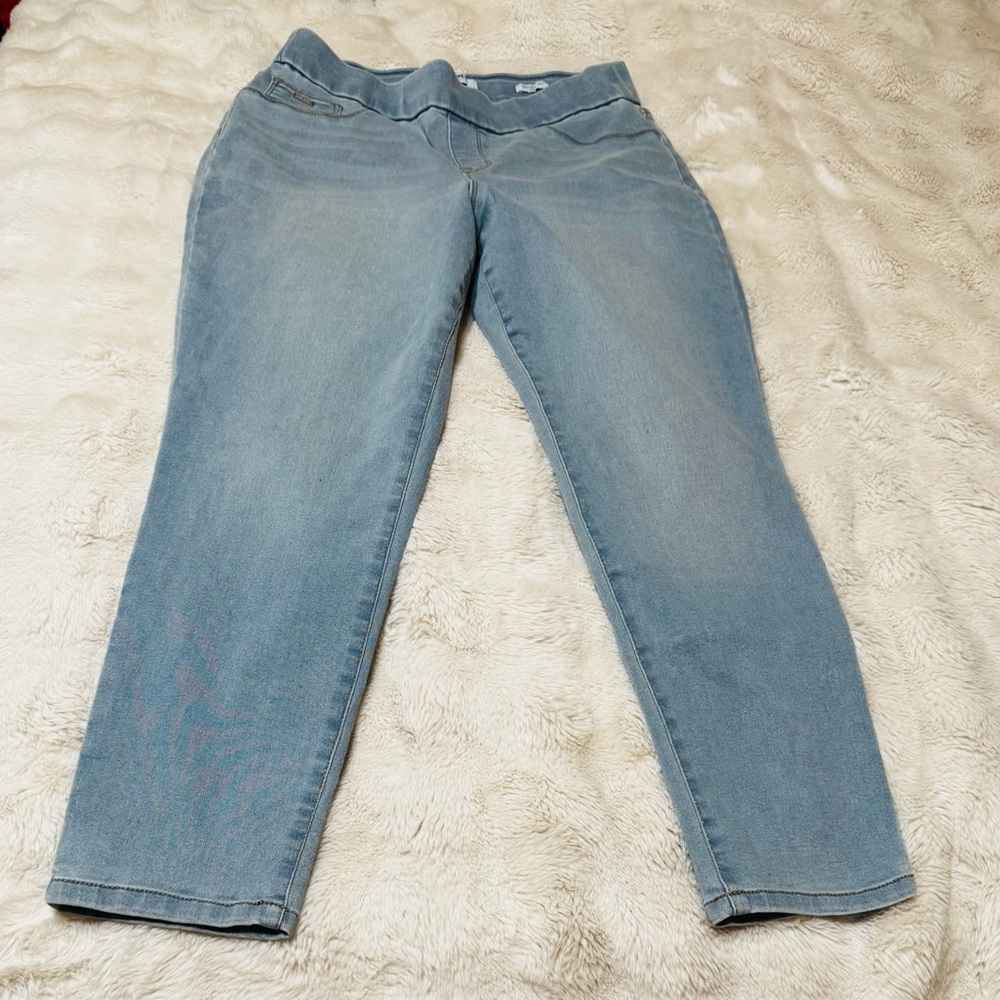 Nine West Light Blue Straight Leg Jeans